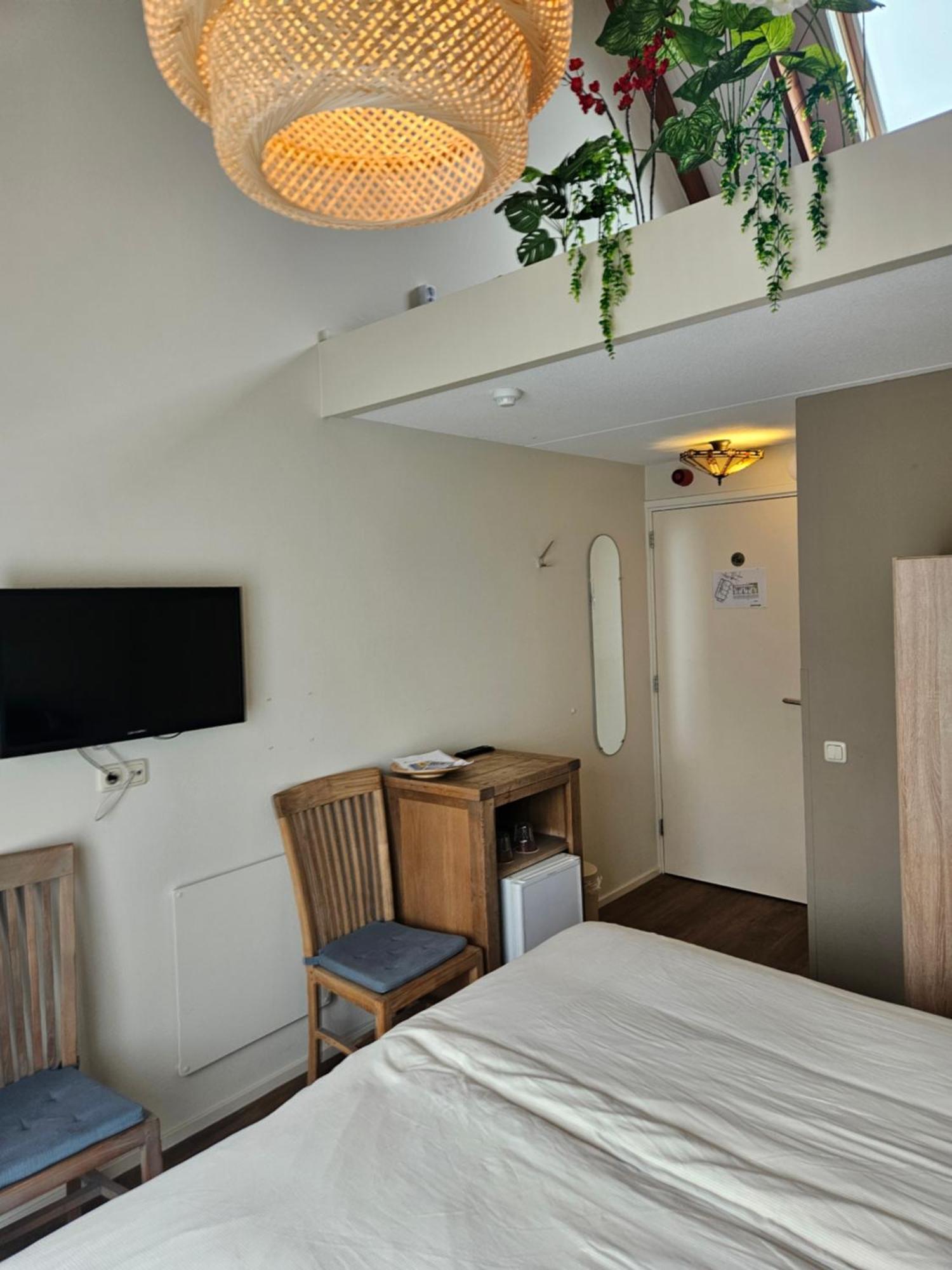 Hotel Dolores Ameland Nes  Luaran gambar