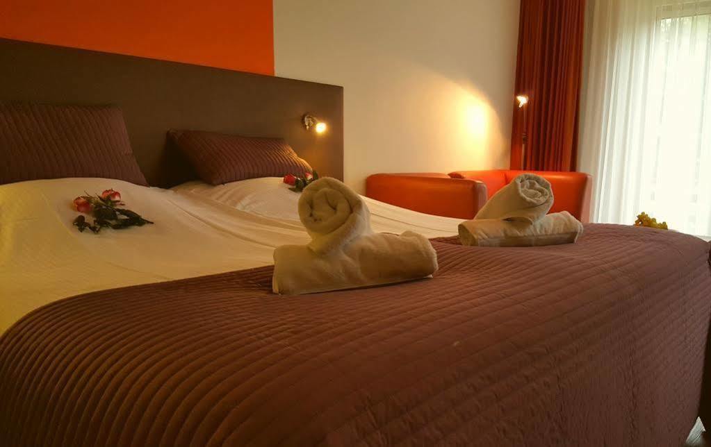 Hotel Dolores Ameland Nes  Luaran gambar